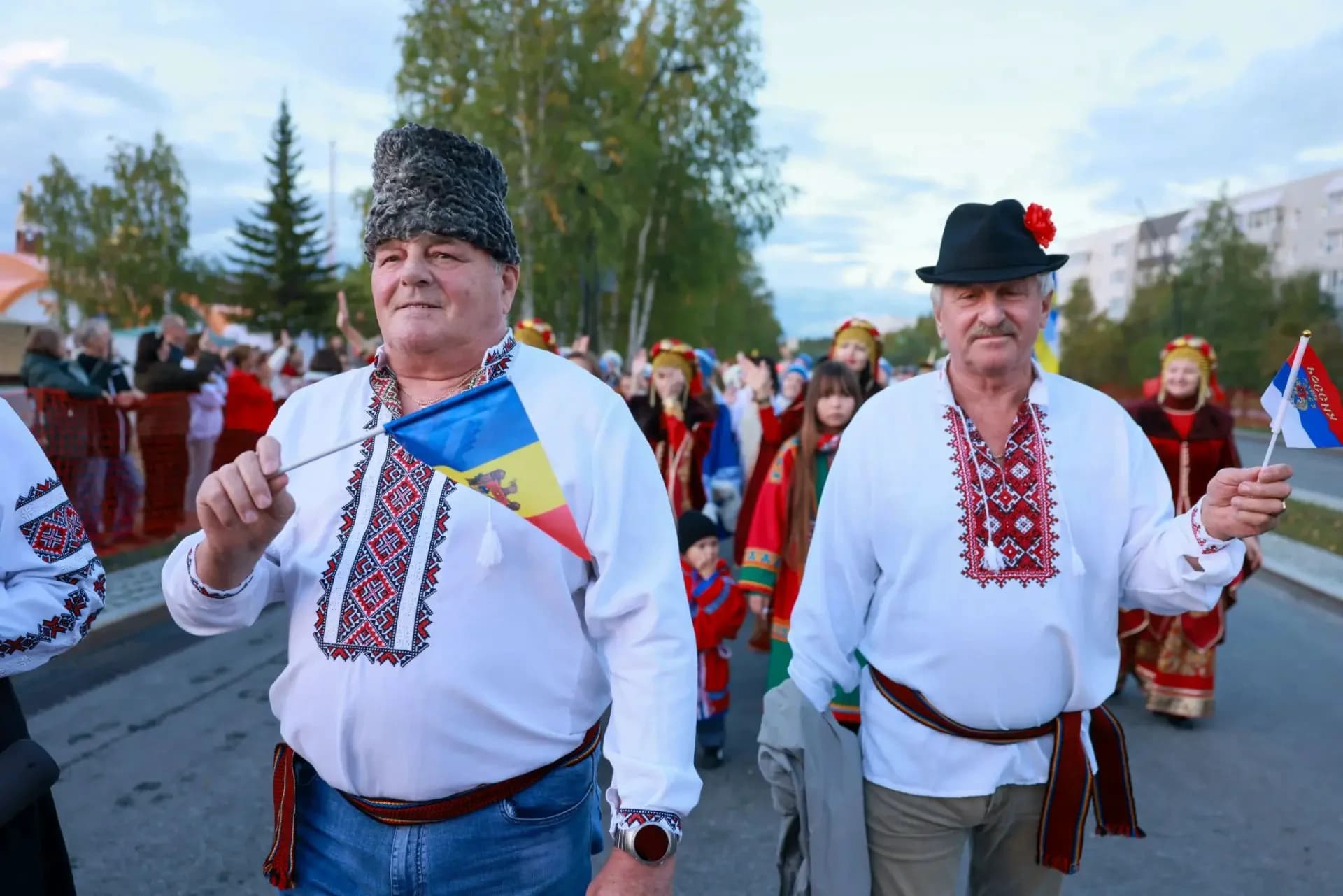 Марш "Шагает дружба" в Ноябрьске