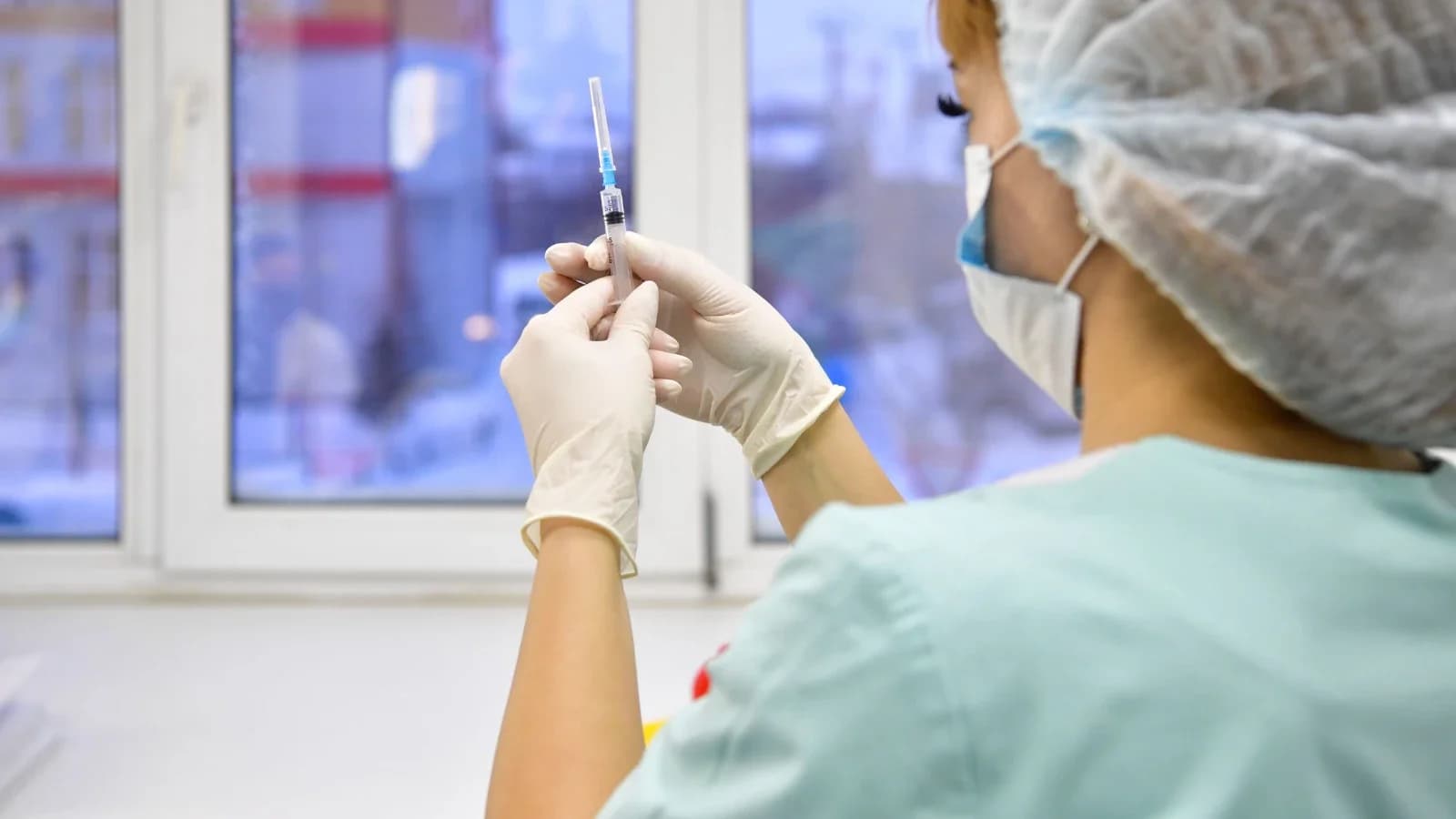 Ноябрьские медики изучают эффективность вакцины от гриппа