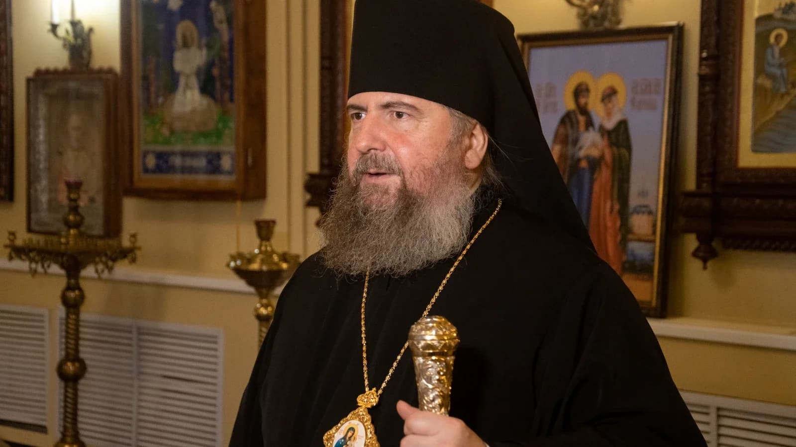 Епископу Феодосию Ноябрьскому вручили орден преподобного Серафима Саровского
