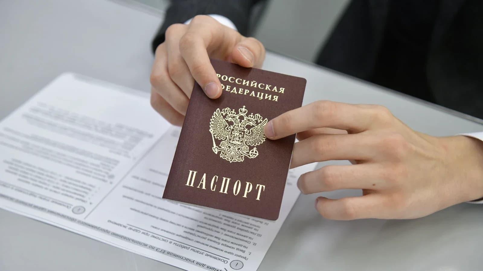Пересдача помогла выпускнику из Ноябрьска получить 100 баллов за ЕГЭ