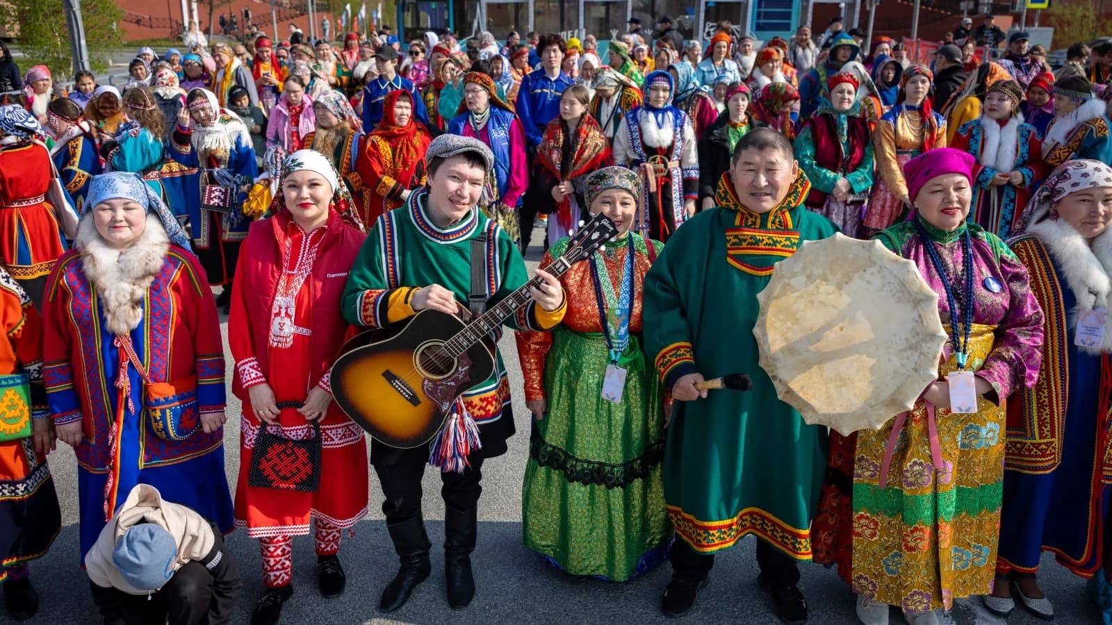 В Ноябрьске ко Дню города пройдет праздничное шествие «Шагает дружба!»