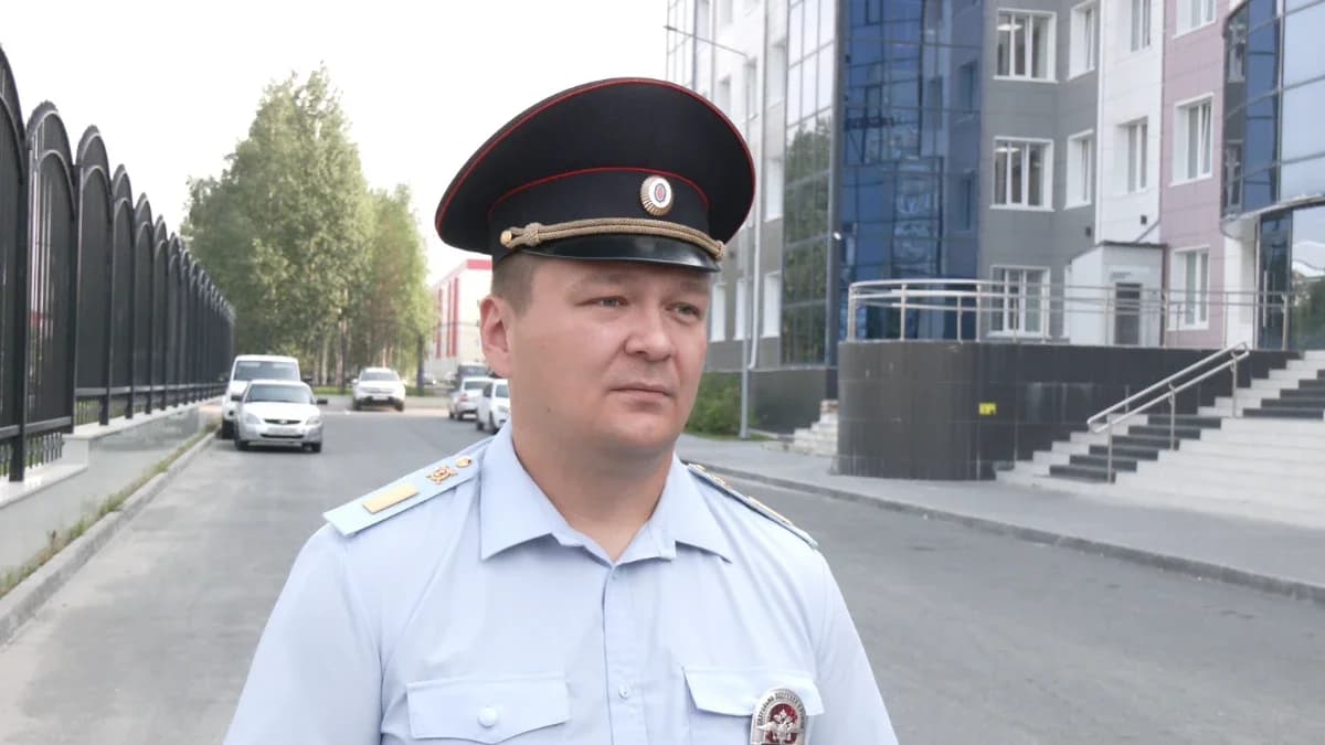 Как полицейский из Ноябрьска спас женщину и ее болонку от агрессивной овчарки