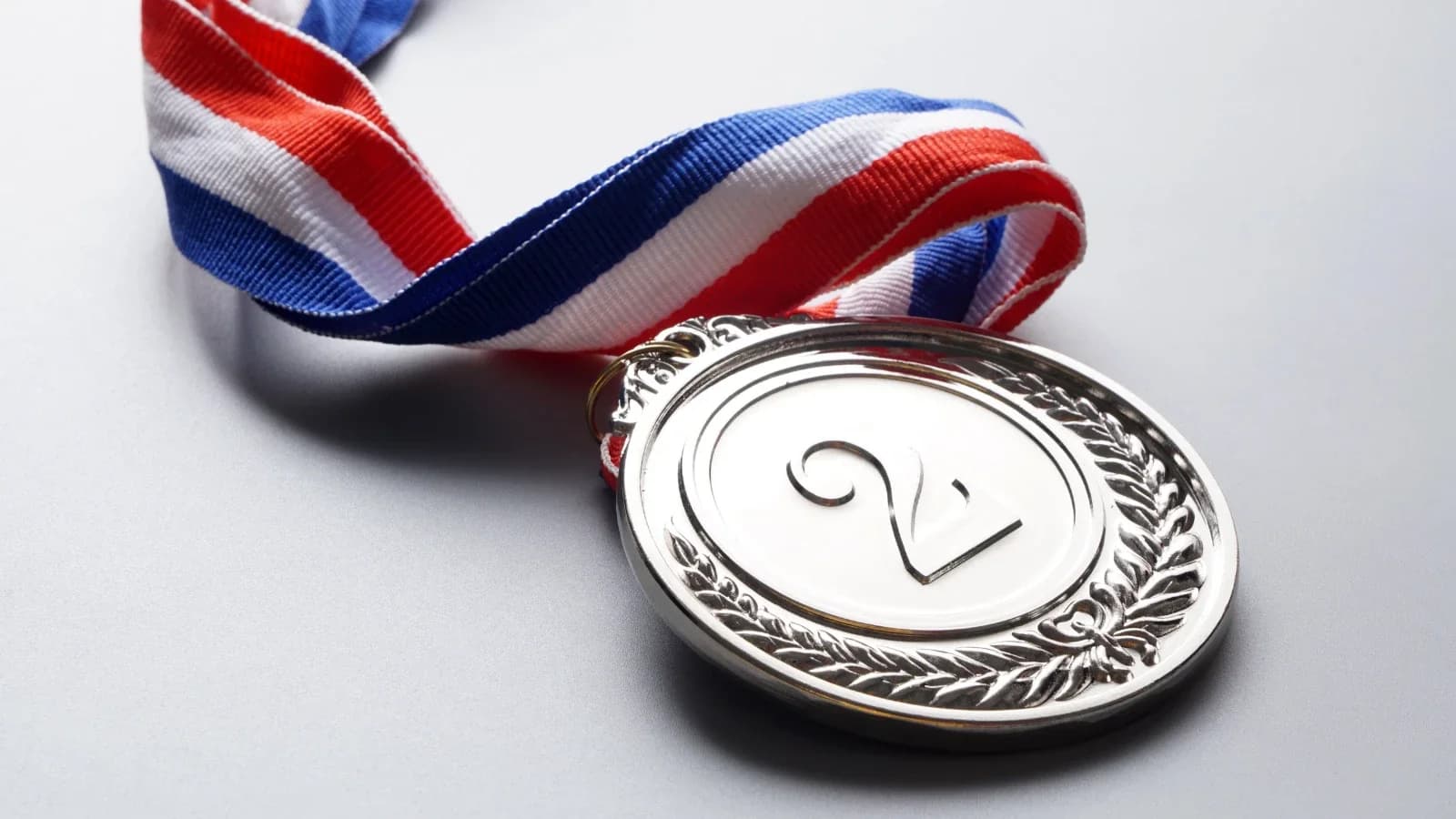 Студентка из Ноябрьска стала серебряным призером чемпионата «Профессионалы»
