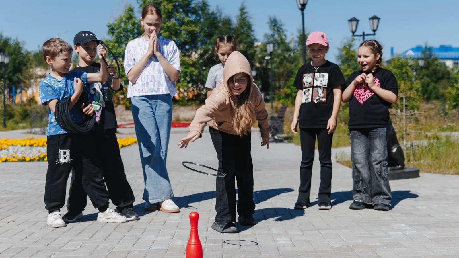 Лето в Ноябрьске: городские лагеря обеспечили детям полезный и безопасный отдых